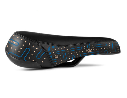 Throne Pac Man Saddle