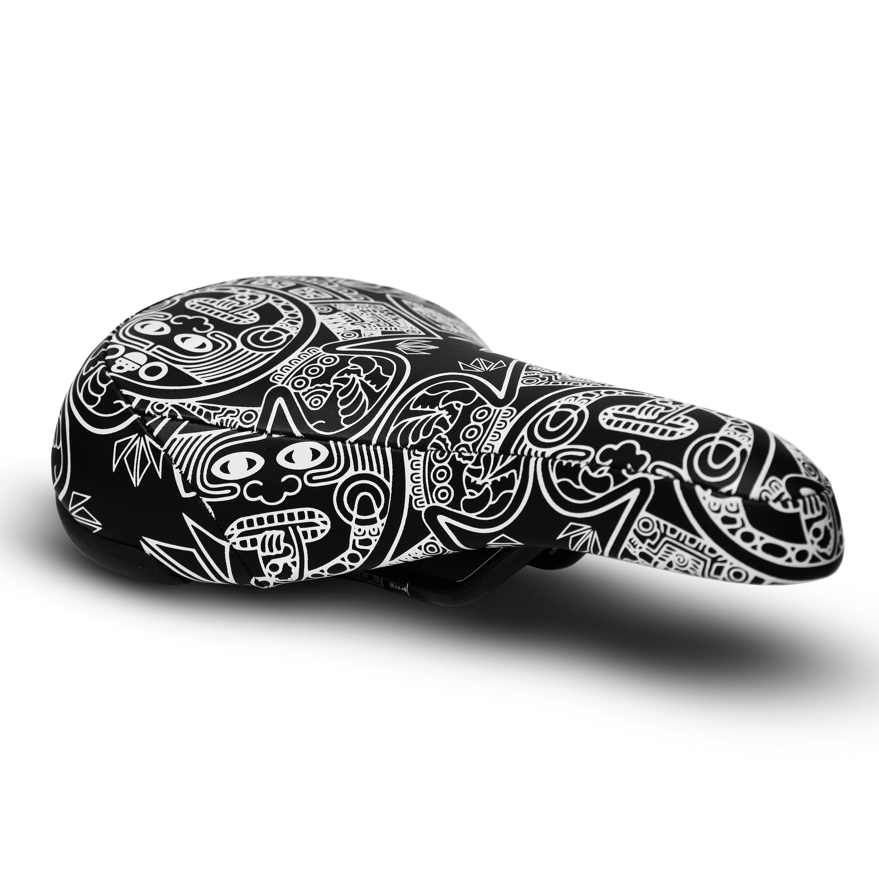 Aztec White - Saddle
