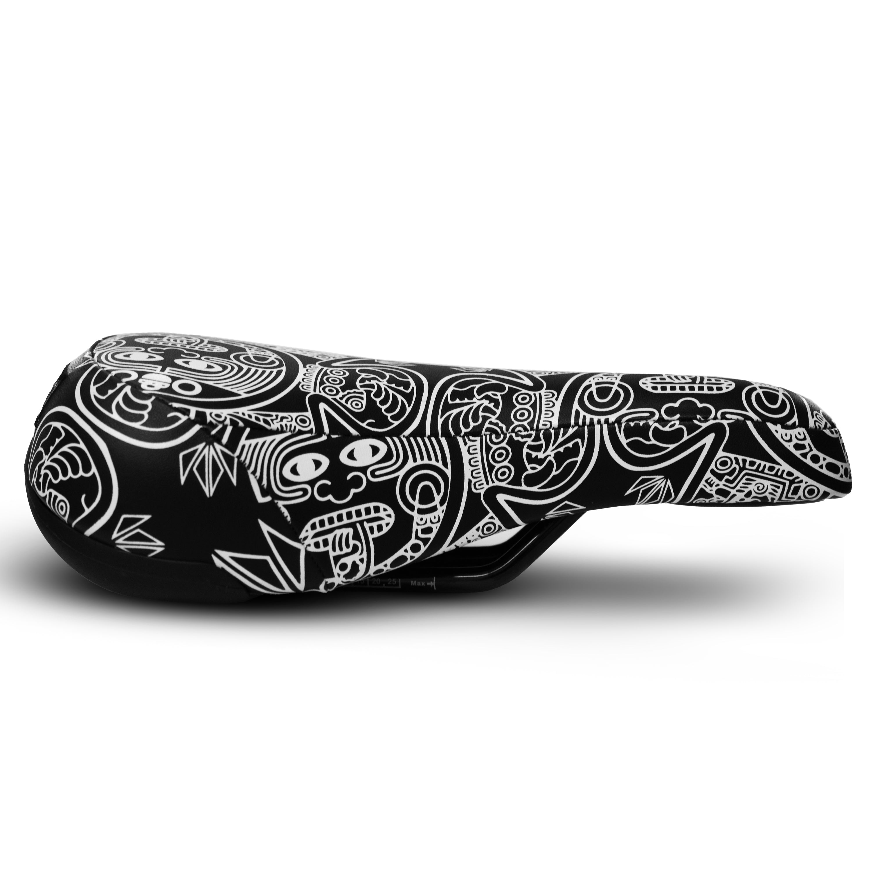 Aztec White - Saddle