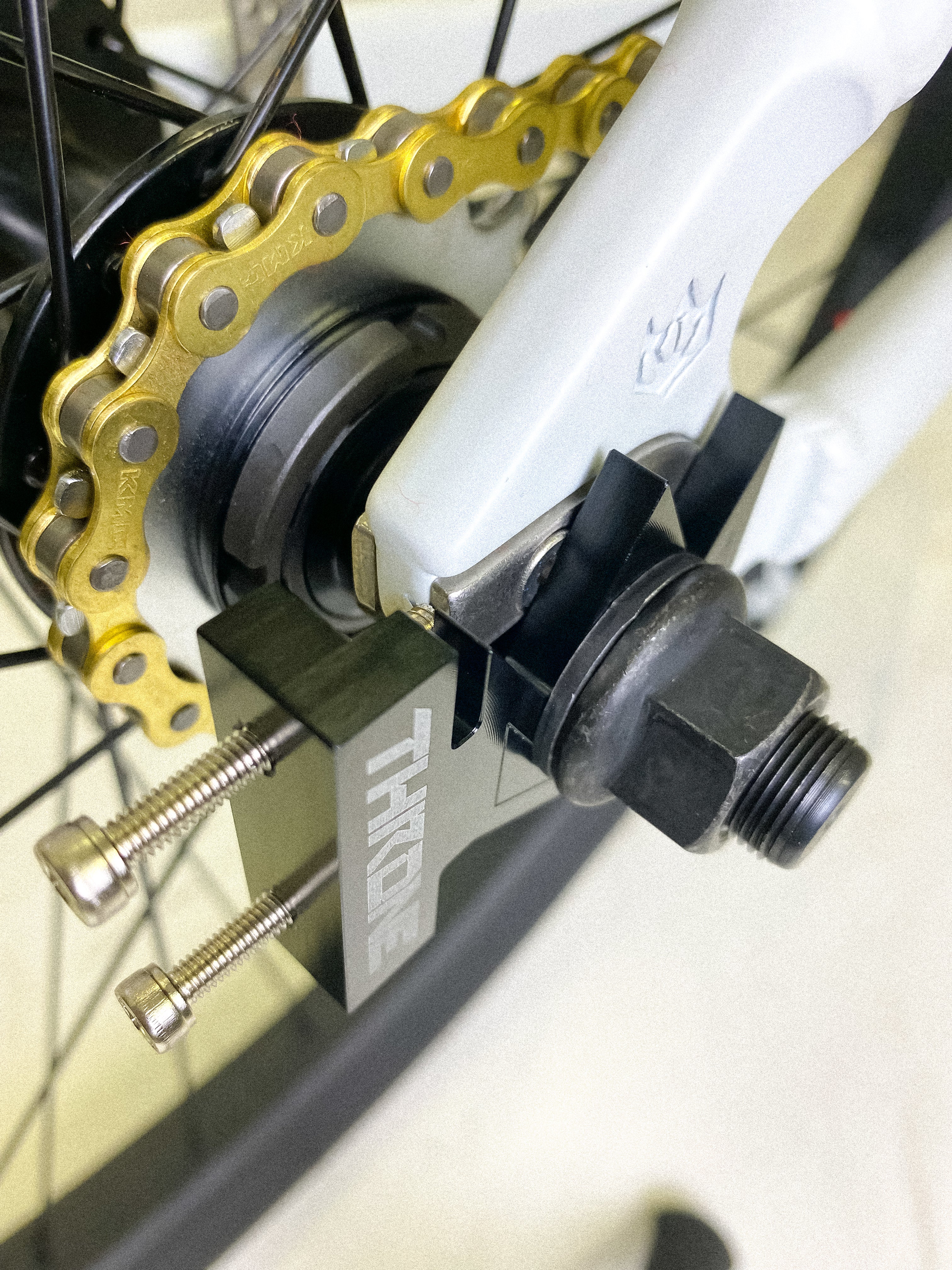 Throne Crown Chain Tensioners - Pair Black