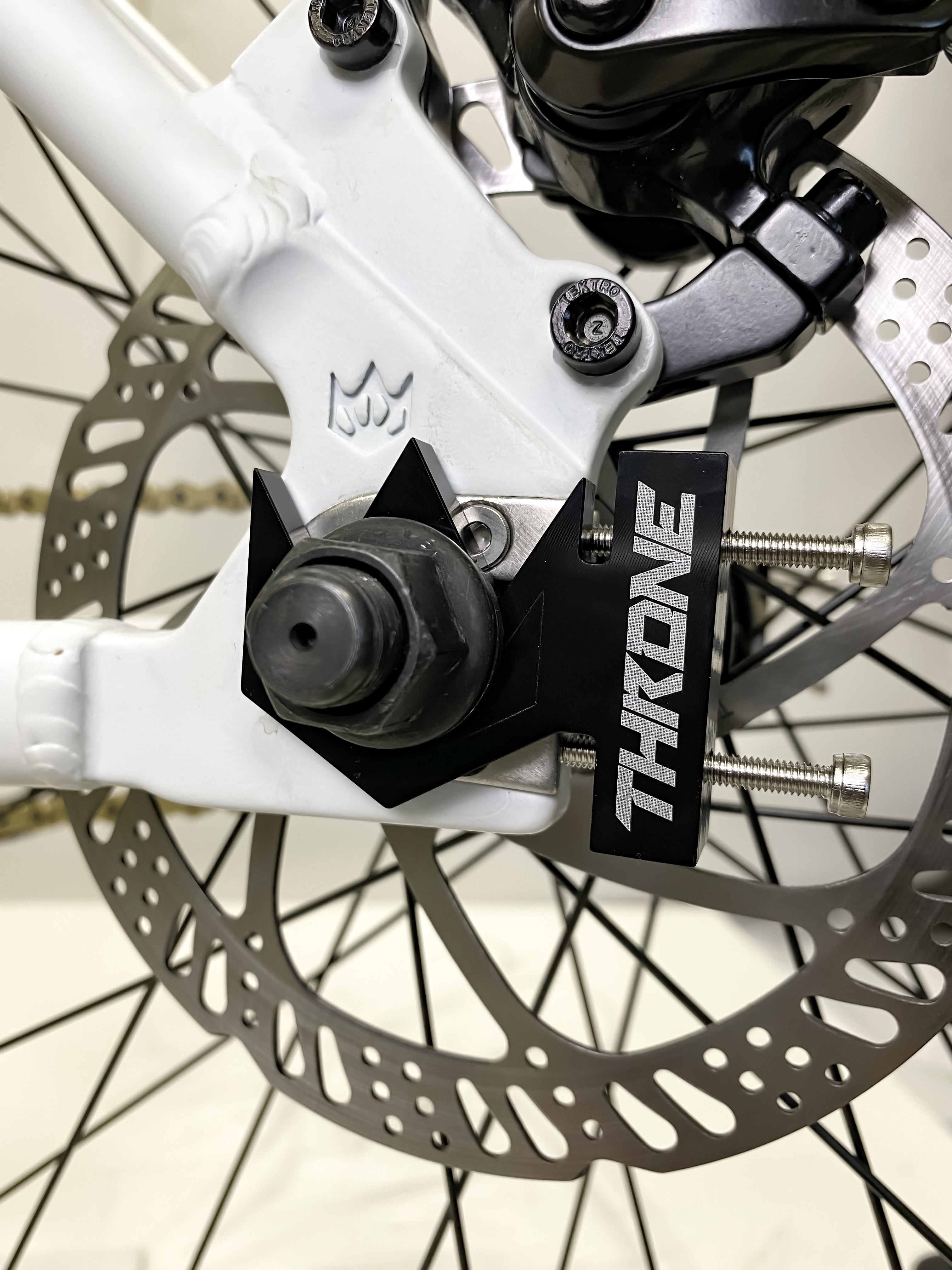 Throne Crown Chain Tensioners - Pair Black